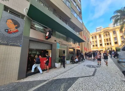 Apartamento com 2 Quartos à venda, 57m² no Centro, Florianópolis
