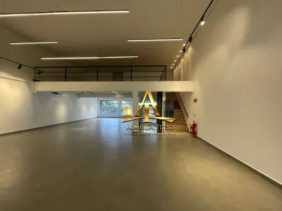 Ponto Comercial para alugar, 490m² no Alphaville Industrial, Barueri