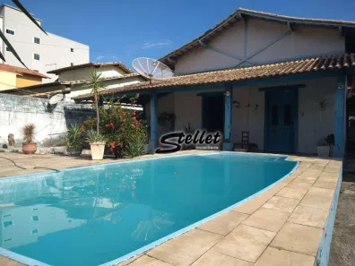Casa com 5 Quartos à venda, 230m² no Extensão do Bosque, Rio das Ostras