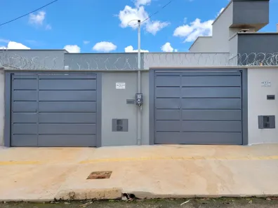 Casa com 2 Quartos à venda, 80m² no Residencial Santa Fé I, Goiânia