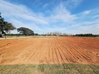 Lote/Terreno à venda, 749m² no Parque das Bandeiras, Indaiatuba