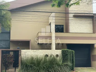 Sobrado com 2 Quartos à venda, 270m² no Recanto Tropical, Cascavel