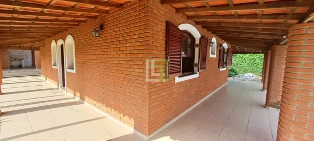 Fazenda/Sítio com 3 Quartos à venda, 258m² no Corrupira, Jundiaí