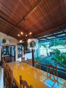 Imóvel Comercial com 3 Quartos à venda, 345m² no Centro, Araguari