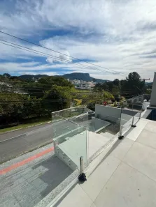 Casa com 3 Quartos para alugar, 316m² no Pedra Branca, Palhoça