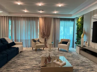 Apartamento com 5 Quartos à venda, 300m² no Meia Praia, Itapema