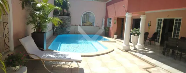 Sobrado com 4 Quartos à venda, 300m² no Residencial Barravento, Goiânia