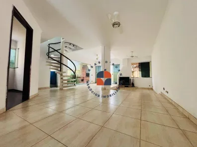 Casa com 4 Quartos para alugar, 192m² no Jardim Vera Cruz, São Paulo