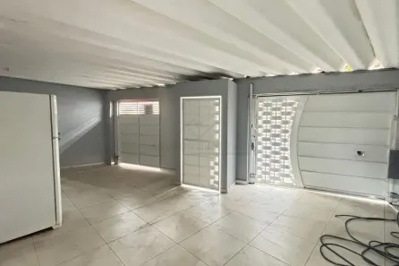 Casa com 2 Quartos para alugar, 162m² no Parque Oratório, Santo André