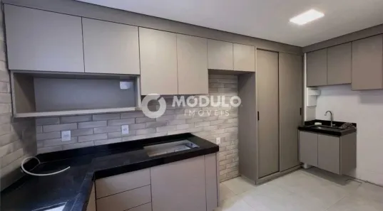 Apartamento com 2 Quartos para alugar, 58m² no Shopping Park, Uberlândia