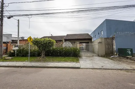 Casa com 3 Quartos à venda, 176m² no Uberaba, Curitiba