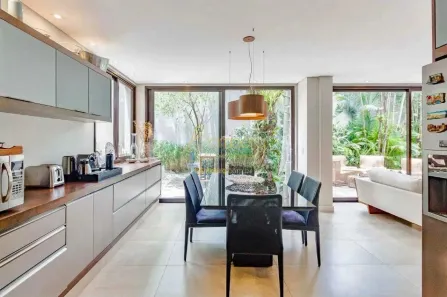 Casa de Condomínio com 4 Quartos à venda, 341m² no Santo Amaro, São Paulo