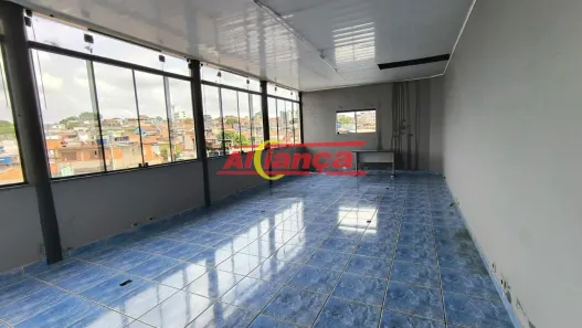 Galpão/Depósito/Armazém para alugar, 210m² no Jardim São Francisco, Guarulhos