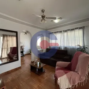 Casa com 3 Quartos à venda, 181m² no Zona Central, Rio Claro