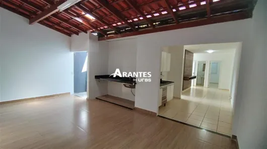 Casa de Condomínio com 3 Quartos à venda, 110m² no Aclimação, Uberlândia