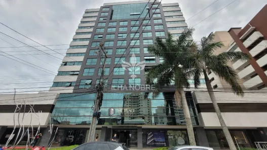 Sala Comercial para alugar, 28m² no Trindade, Florianópolis