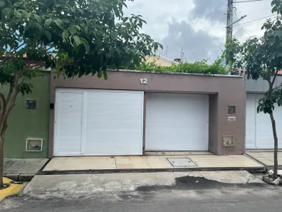 Casa com 3 Quartos à venda, 129m² no Cidade dos Funcionários, Fortaleza