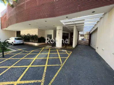 Apartamento com 1 Quarto para alugar, 45m² no Centro, Uberlândia