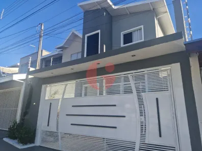 Sobrado com 4 Quartos à venda, 173m² no Loteamento Villa Branca, Jacareí