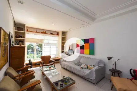 Casa de Condomínio com 4 Quartos à venda, 200m² no Santa Rosa, Niterói