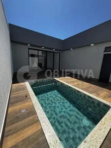 Casa de Condomínio com 3 Quartos à venda, 180m² no Novo Mundo, Uberlândia