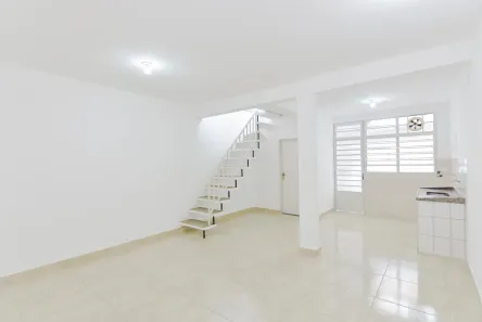 Casa com 3 Quartos para alugar, 135m² no Cidade Jardim Cumbica, Guarulhos
