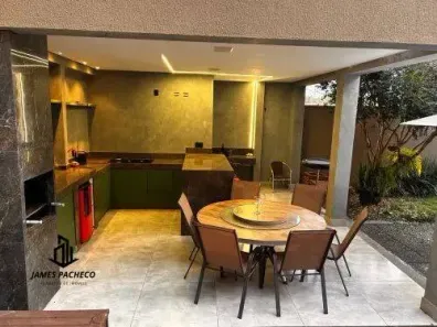 Sobrado com 3 Quartos à venda, 267m² no Condomínio Veneza, Goiânia