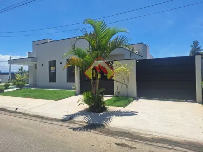 Casa com 3 Quartos à venda, 116m² no Parque São Luís, Taubaté