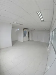 Sala Comercial para alugar, 150m² no Parque 10 de Novembro, Manaus