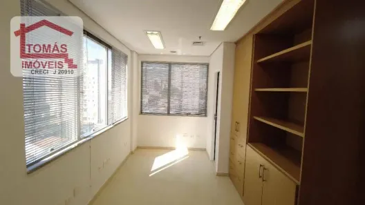 Sala Comercial para alugar, 69m² no Água Branca, São Paulo
