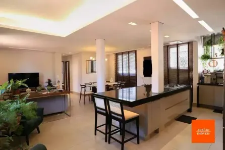 Apartamento com 5 Quartos à venda, 230m² no Santo Antônio, Belo Horizonte
