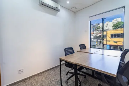 Ponto Comercial para alugar, 12m² no Jardim das Acácias, São Paulo
