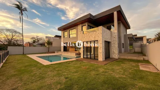 Casa de Condomínio com 5 Quartos para alugar, 620m² no Jardim Tarobá, Cambé
