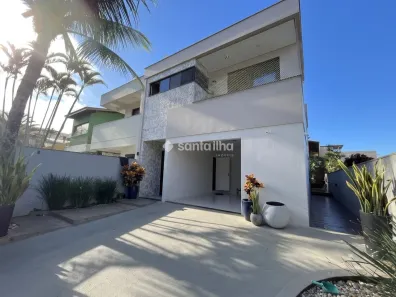 Casa com 4 Quartos para alugar, 191m² no Armação do Pântano do Sul, Florianópolis