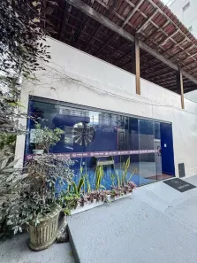Casa com 2 Quartos à venda, 220m² no Glória, Macaé