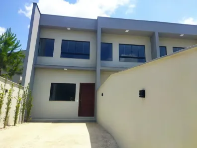 Sobrado com 3 Quartos à venda, 108m² no Nereu Ramos, Jaraguá do Sul