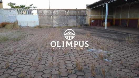Galpão/Depósito/Armazém à venda, 1200m² no Tabajaras, Uberlândia