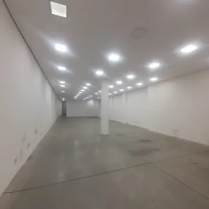 Galpão/Depósito/Armazém com 3 Quartos para alugar, 230m² no Cambuci, São Paulo