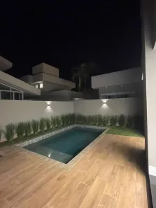 Sobrado com 4 Quartos à venda, 325m² no Fazenda Vau das Pombas, Goiânia