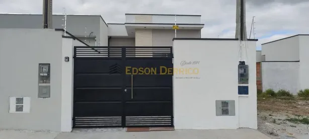 Casa com 2 Quartos à venda, 61m² no Conjunto Habitacional Terra dos Ipês, Pindamonhangaba
