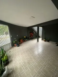 Casa com 5 Quartos à venda, 292m² no Metalúrgicos, Osasco