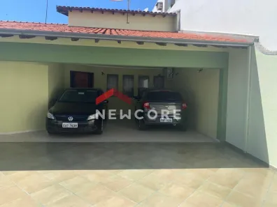 Casa com 3 Quartos à venda, 240m² no Jardim Cruzeiro do Sul, Bauru
