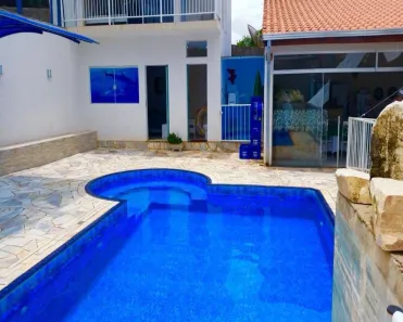 Fazenda/Sítio com 3 Quartos à venda, 1500m² no Jardim Samello V, Franca