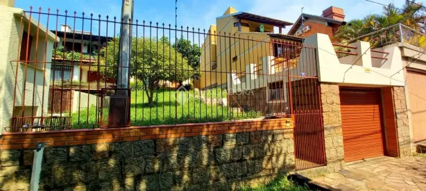 Casa com 3 Quartos à venda, 130m² no Jardim do Salso, Porto Alegre