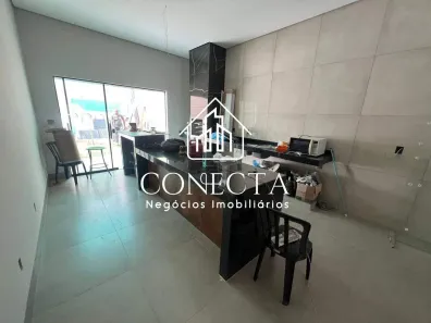 Casa com 3 Quartos à venda, 160m² no Laranjeiras, Uberlândia
