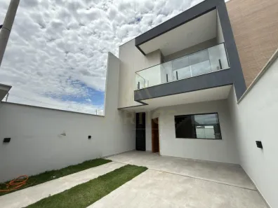 Casa com 3 Quartos à venda, 149m² no Jardim Belvedere, Volta Redonda
