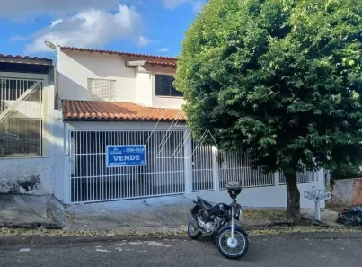 Casa com 4 Quartos à venda, 277m² no Núcleo Habitacional Nova Marília, Marília