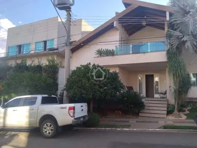 Sobrado com 5 Quartos à venda, 540m² no Vila Nasser, Campo Grande