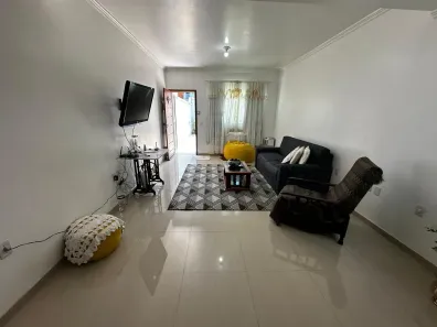 Casa com 3 Quartos à venda, 210m² no Lagoa, Macaé