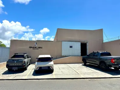 Galpão/Depósito/Armazém para alugar, 200m² no Pitangueiras, Lauro de Freitas